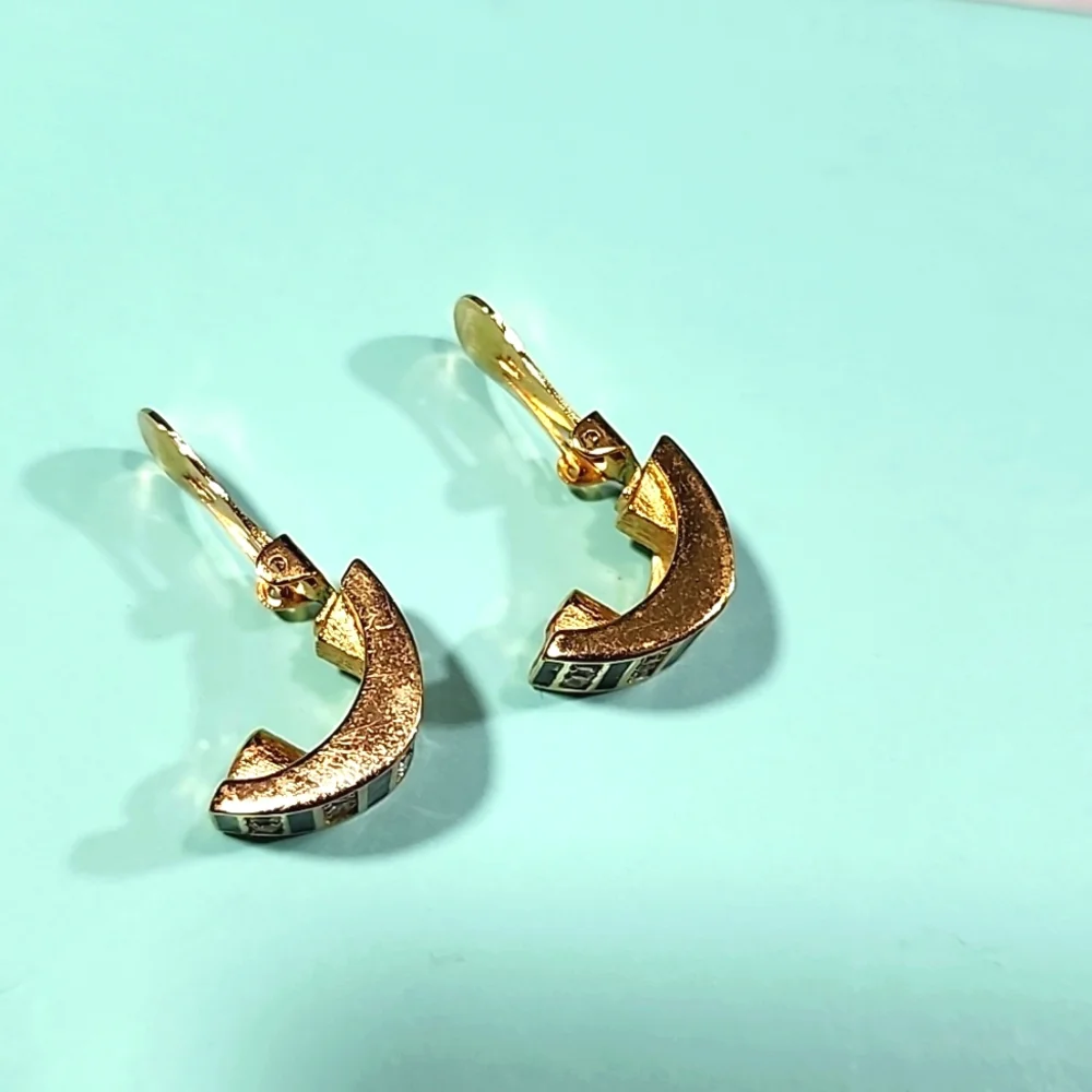 Christian Dior Gold Tone Enamel and Rhinestones Clip on Earrings.. - Picture 7 of 9